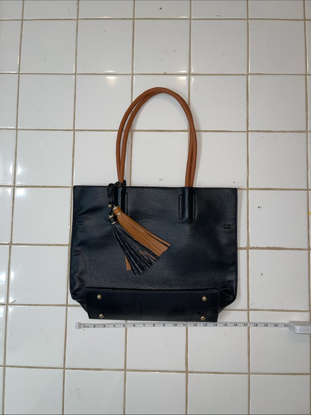 Large tote